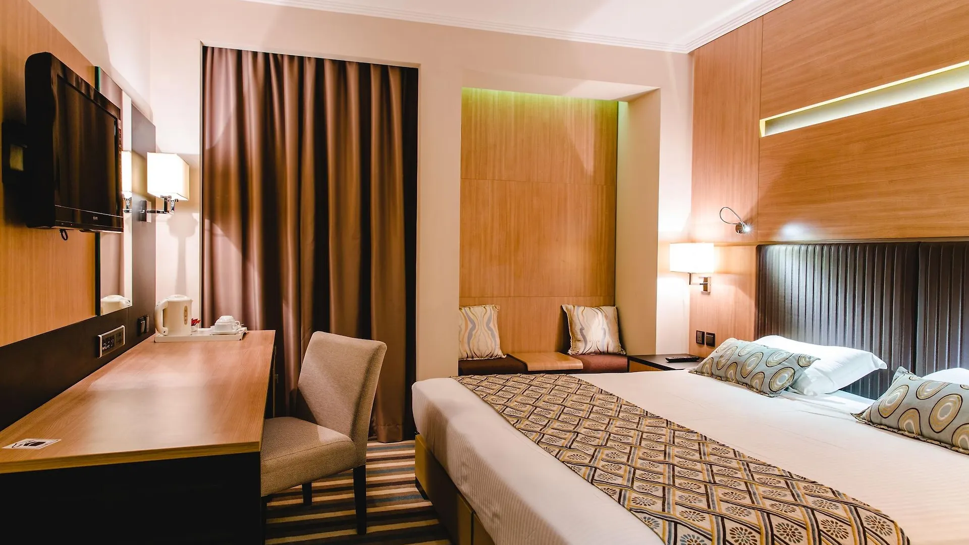 ****  Al Bilad Hotel Jeddah Saudi Arabia